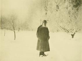 Lew Tolstoi auf dem Spaziergang im Winter