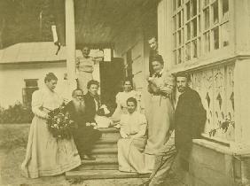 Lew Tolstoi mit Familie am Geburtstag seiner Frau