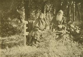 Lew Tolstoi mit seiner Schwester Maria Nikolajewna (1830-1912)