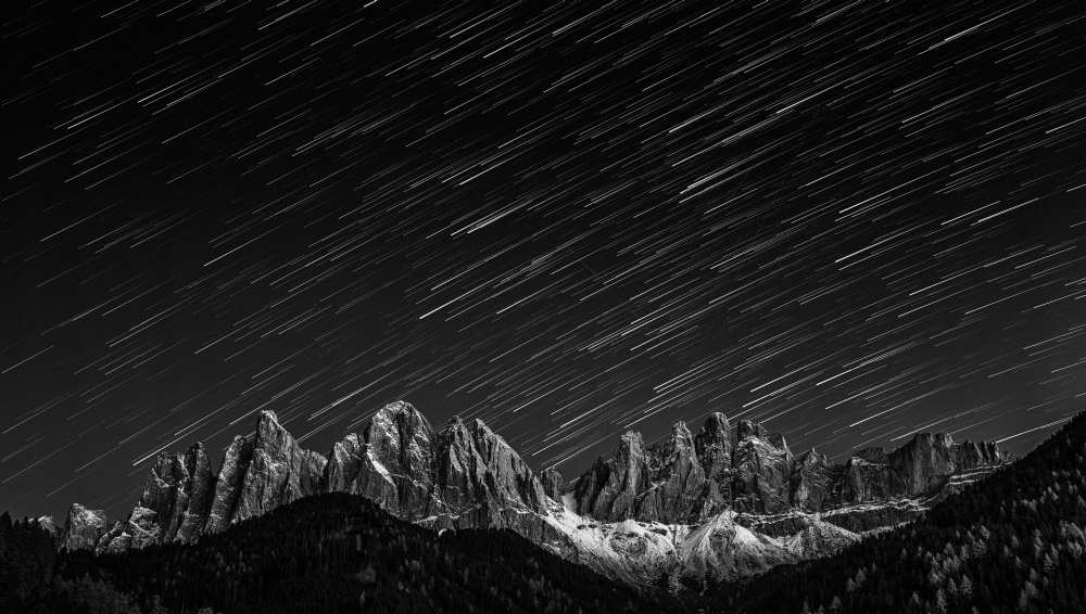 Starfall in the Dolomites von Valeriy Shcherbina