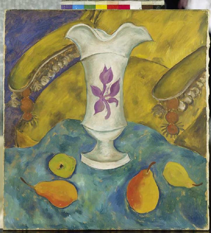 Stillleben mit weißer Vase und Früchten von Walter Ophey