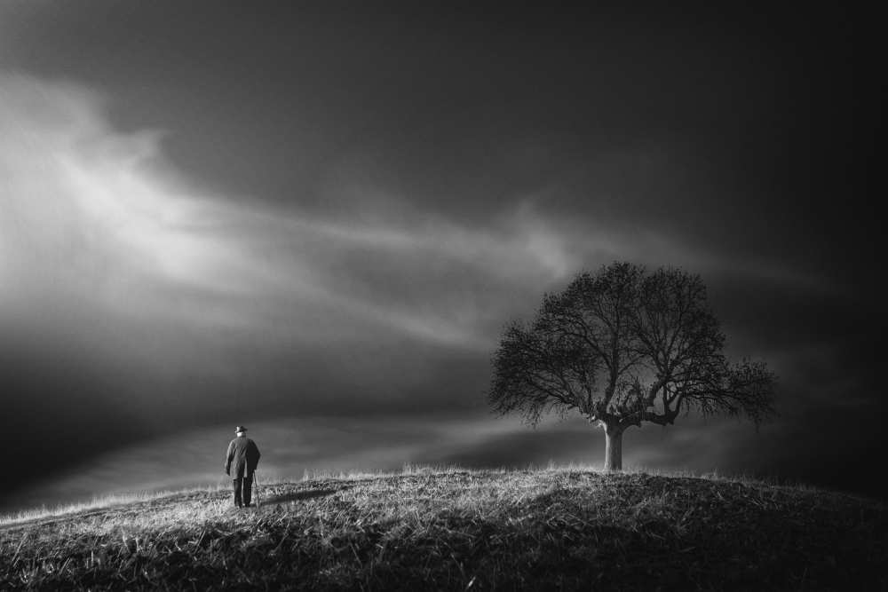 loneliness von Yasemin Bakan